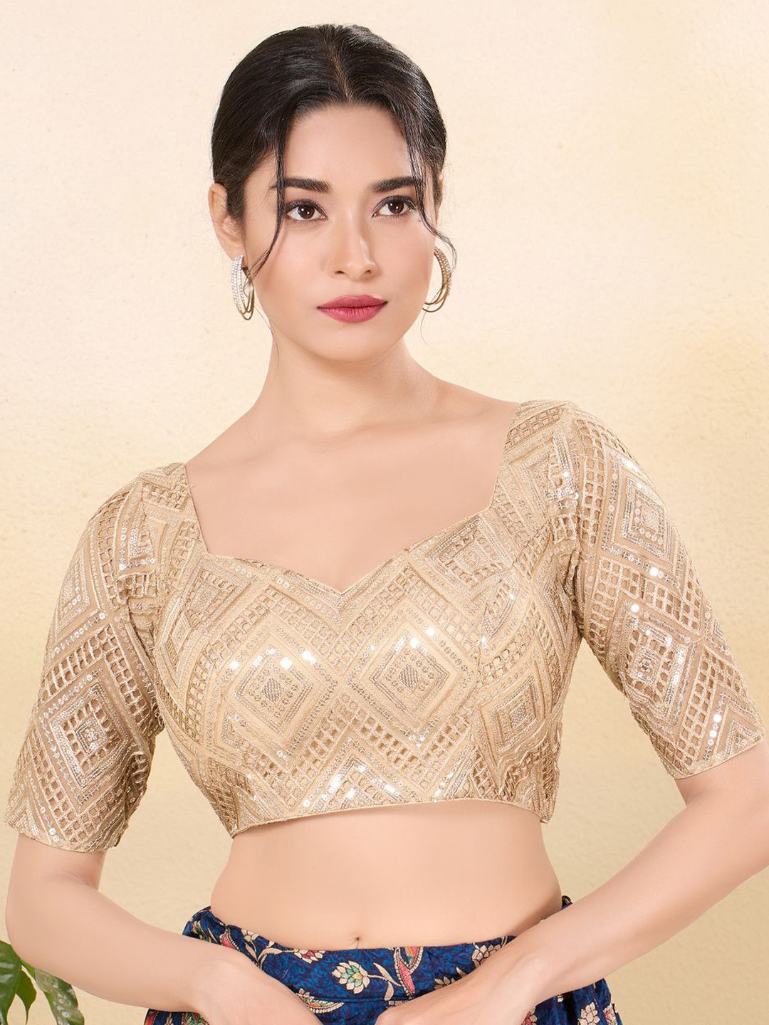 Sequinned Embroidered Sweetheart Neck Padded Readymade Blouse