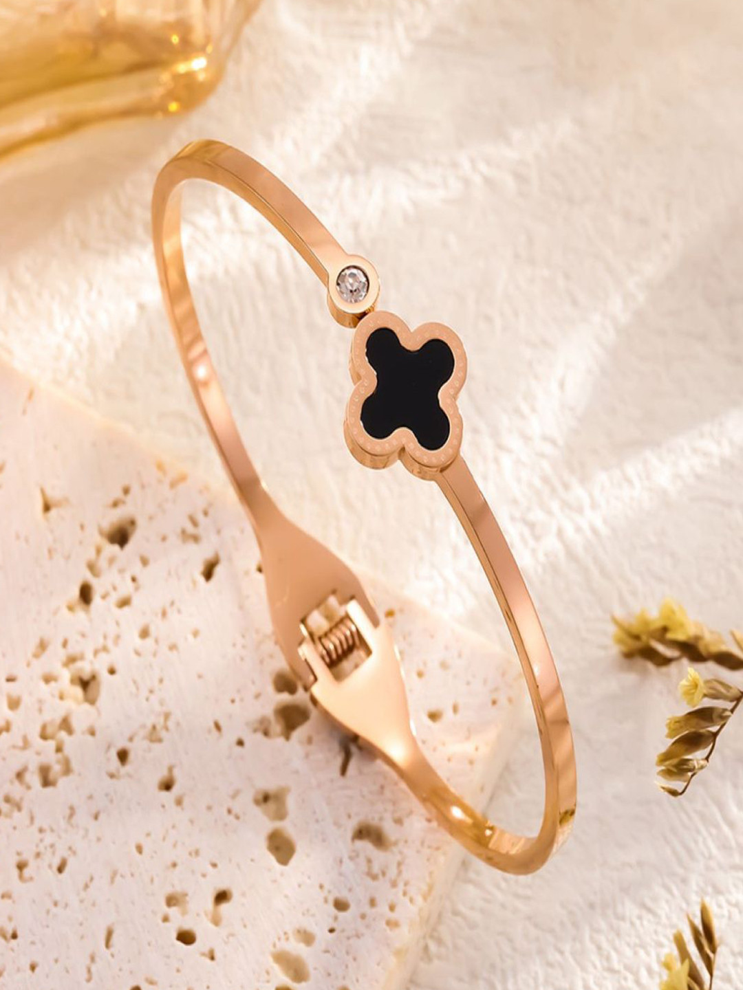 AQUASTREET 18K Rose Gold Plated Waterproof Anti-Tarnish Clover & Zircon Bangle Bracelet
