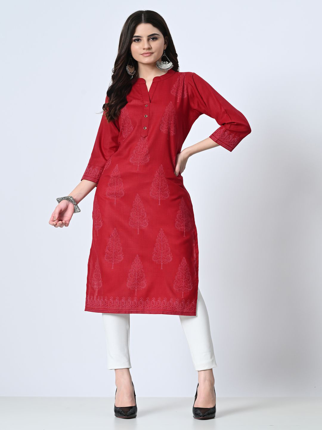 MAURYA Floral Printed Mandarin Collar Straight Kurta