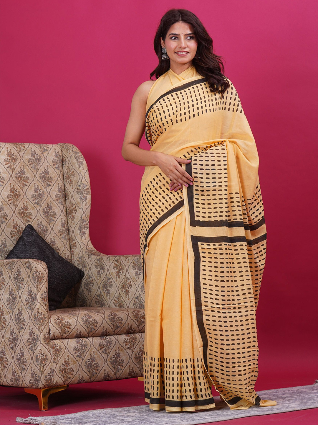 Shivanya  Women's Handicrafts Polka Dot Pure Cotton Block Print Saree