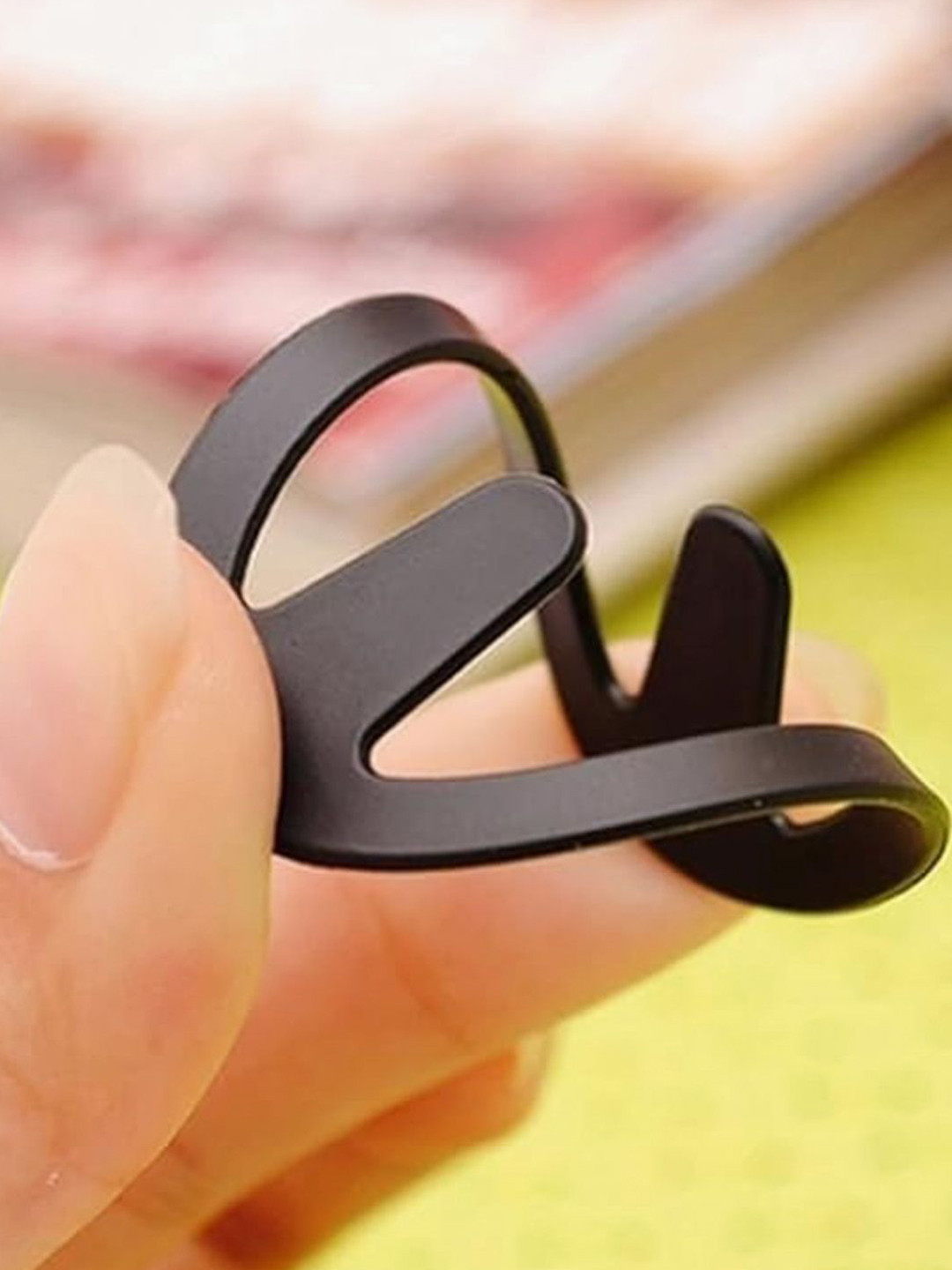 SECRETS BY ZEROKAATA Pack of 4 Pieces Oval Racer Back Bra Strap Clips For Women