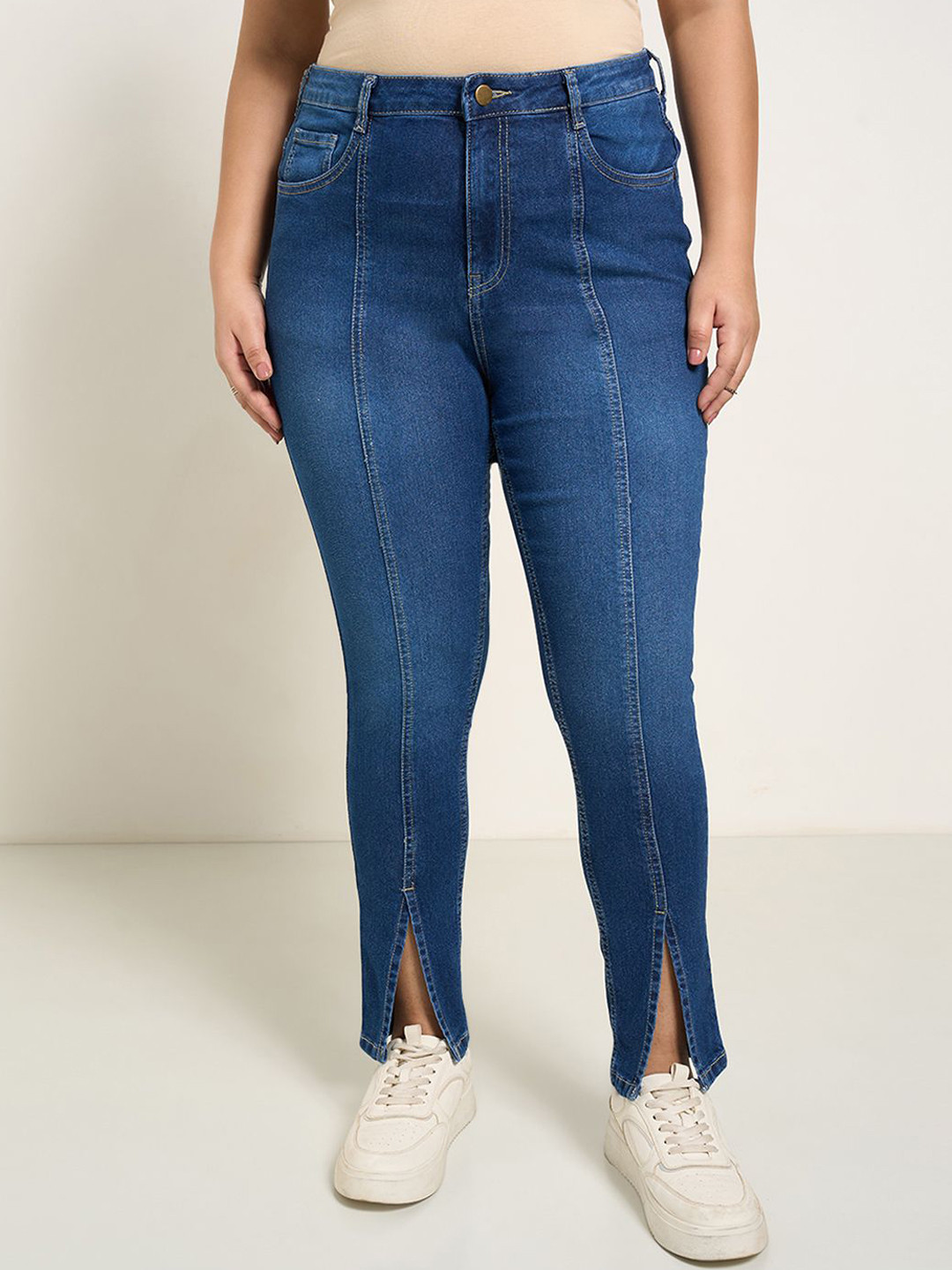 Honey Curvytude by Pantaloons Women Skinny Fit High-Rise Low Distress Light Fade Jeans