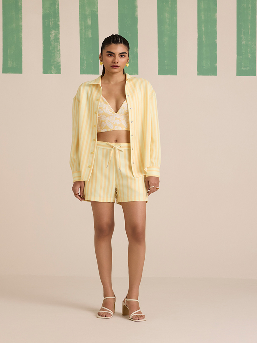 Muvazo Striped Shirt Collar Shirt & Shorts With Top Cacao Weave Co-Ords
