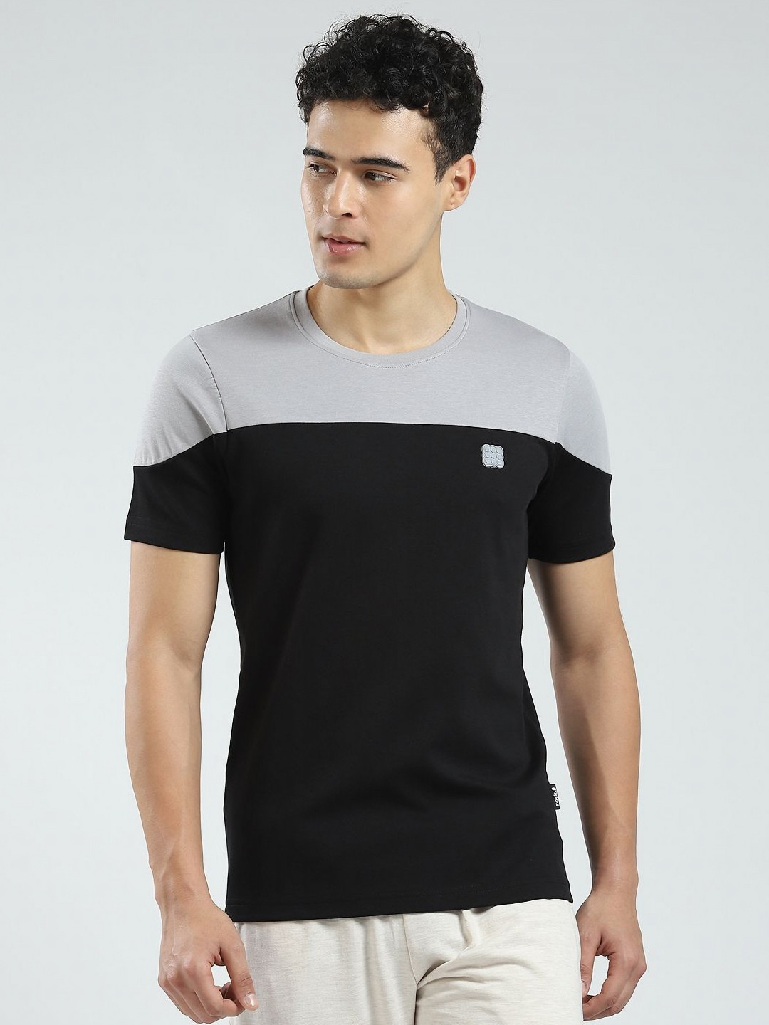 rock.it Men Pockets T-shirt