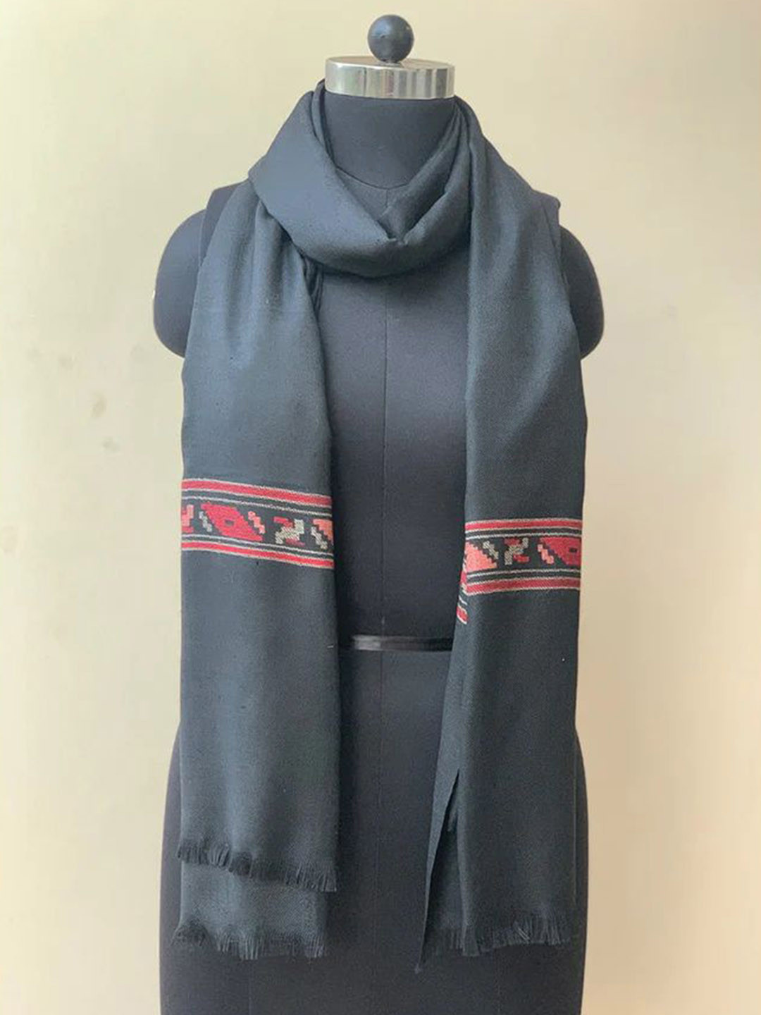 THE SHAWL STUDIO Kullu Thread Work Woollen Shawl