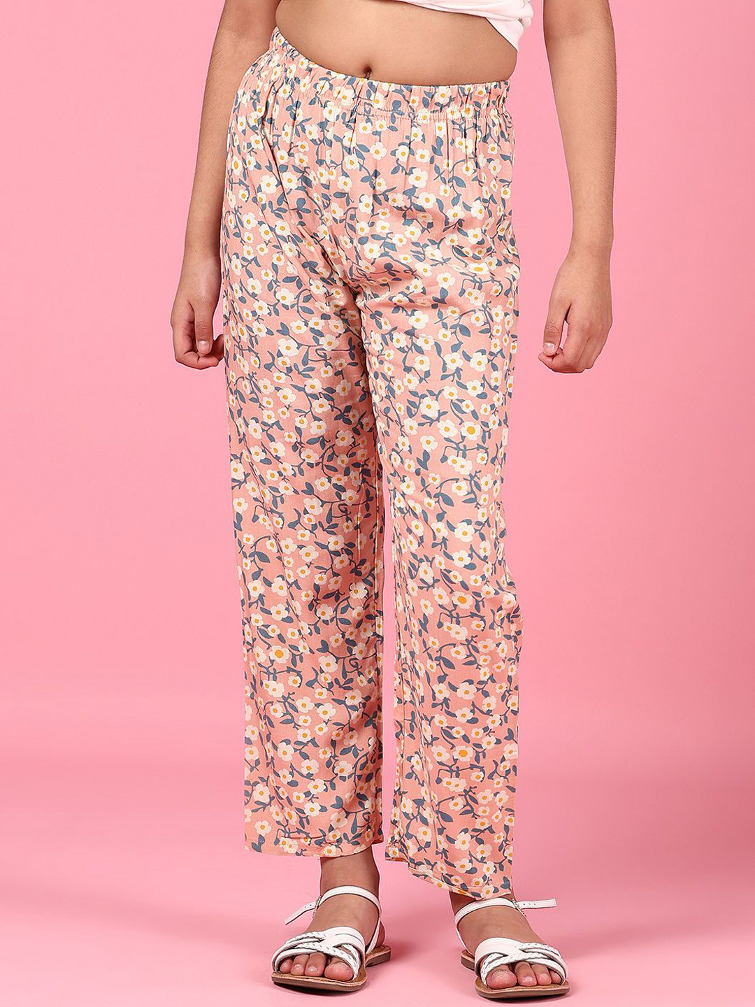 V-Mart Girls Printed Cotton Mid-Rise Trousers