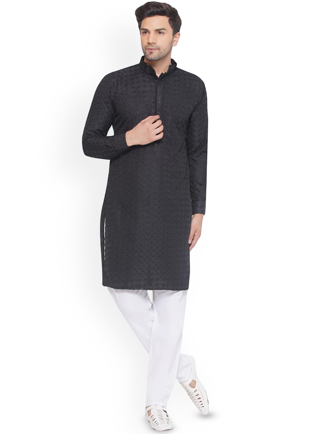 VEERA PARIDHAAN Geometric Embroidered Straight Kurta