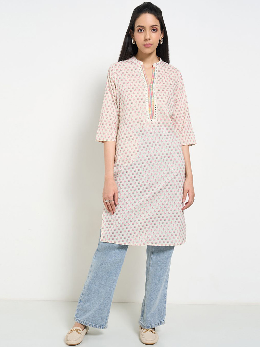 RANGMANCH BY PANTALOONS Floral Printed Mandarin Collar Pure Cotton Straight Kurta
