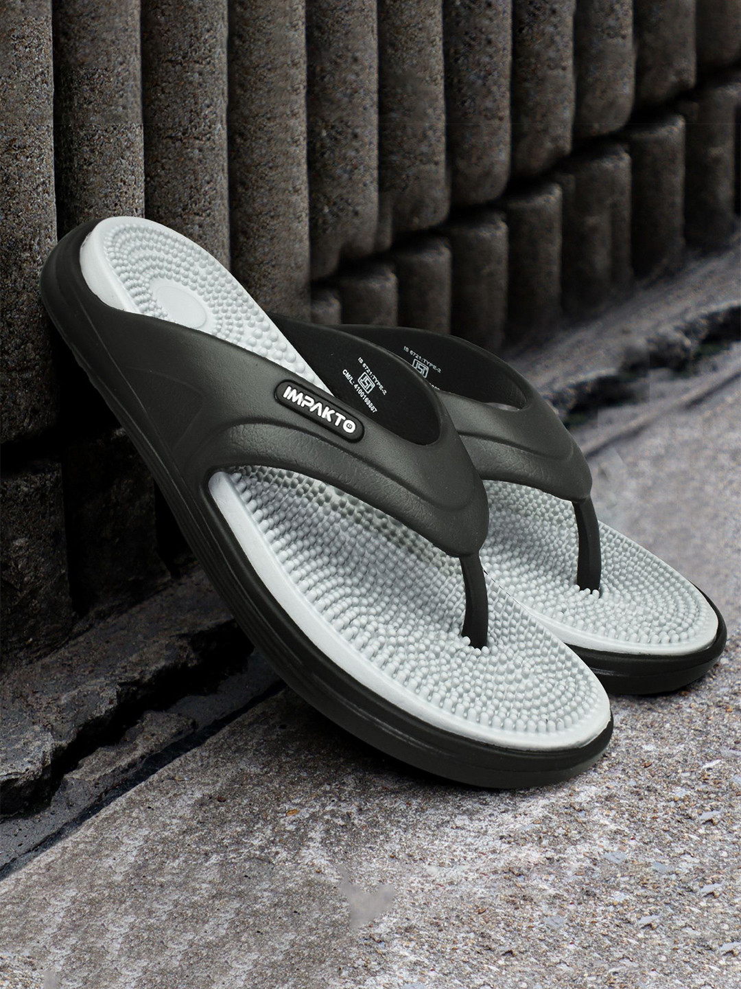 IMPAKTO Thong Flip-Flops for Men Black