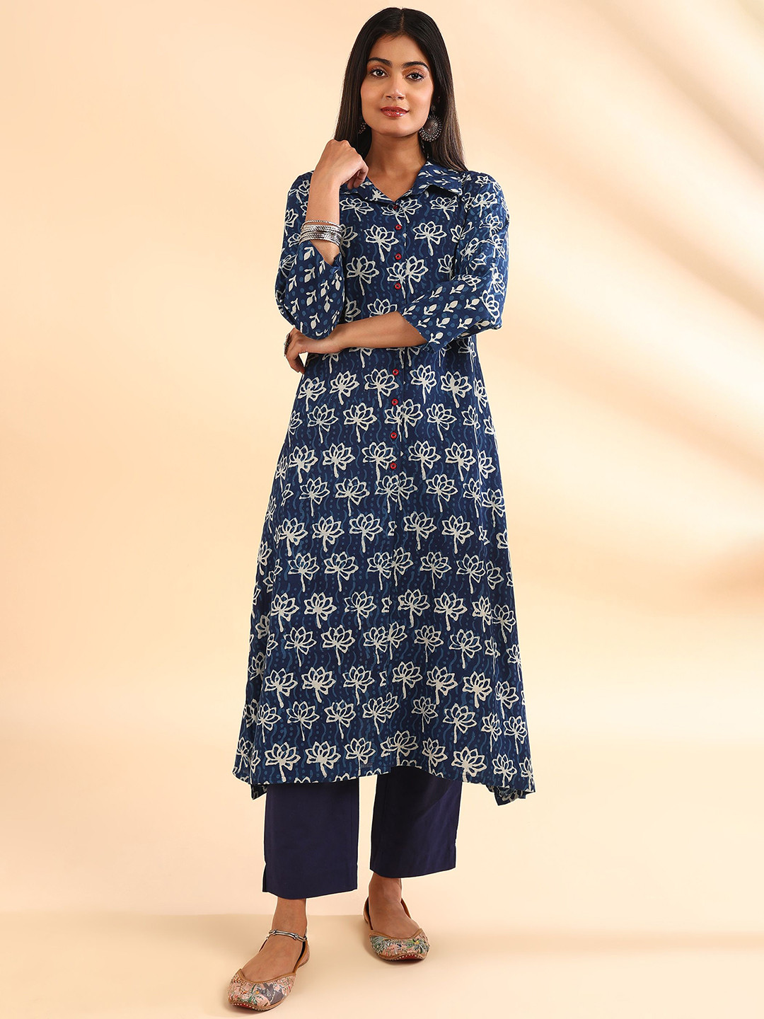 Tahiliya Indigo Blue Daboo Printed Front Open Kurta