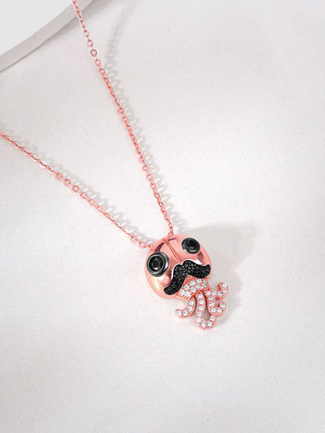 GIVA Rose Gold Octopus Pendant With Link Chain