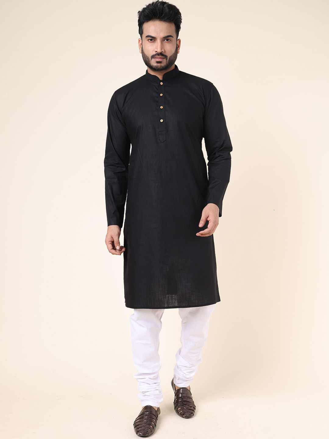 W & G Men Solid  Mandarin Collar Long Sleeves Cotton Kurta