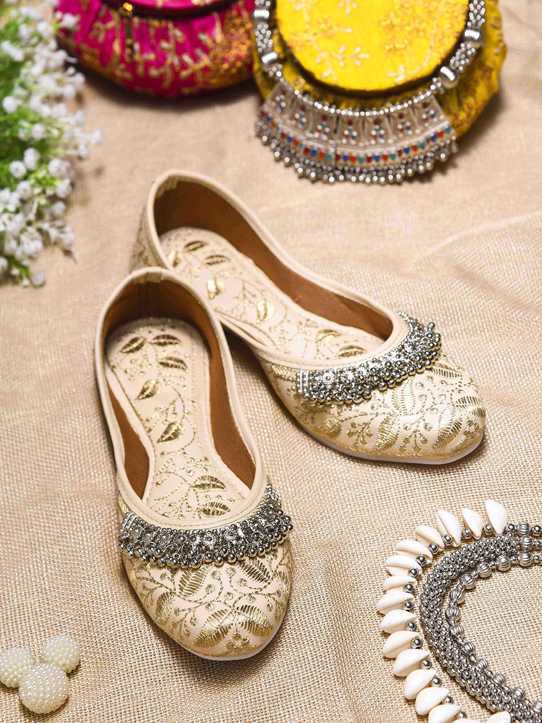 SHOE LAB Women Embellished Fashion Flats