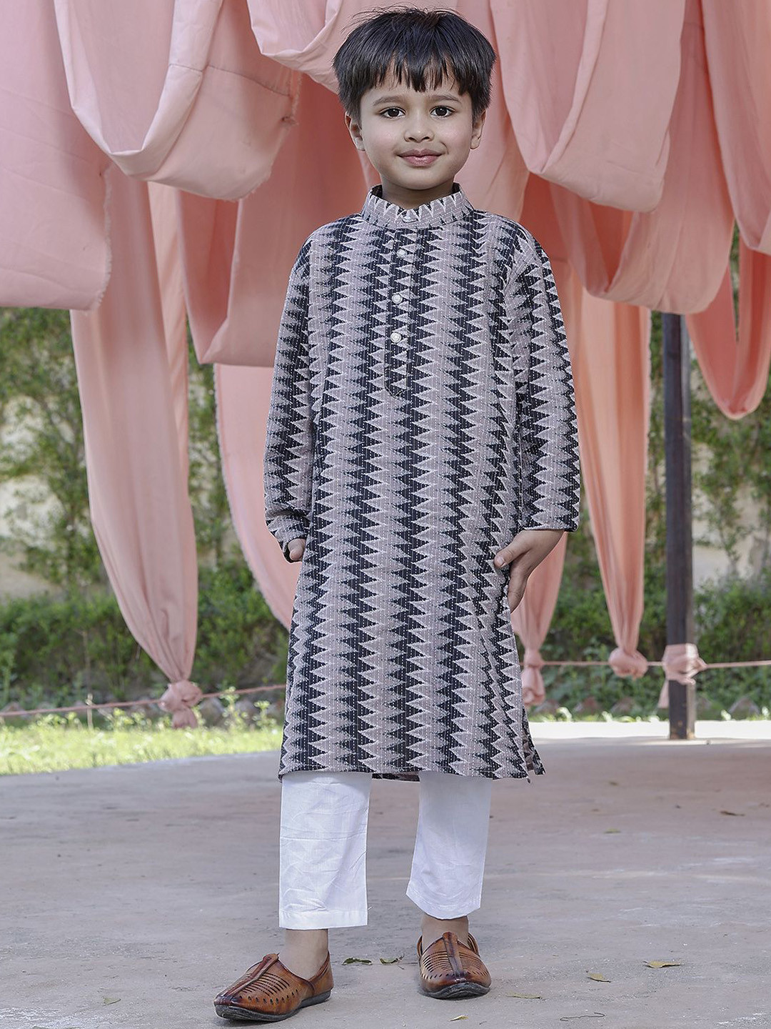 Stuffie Land Boys Chevron Printed Band Collar Kantha Work Pure Cotton Kurta With Trousers