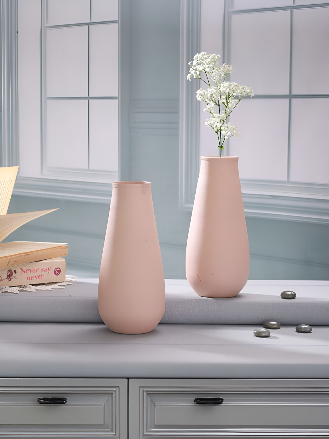 Homspurts Peach-Colored 2 Pieces Matte Finished Textured Metal Flower Vases