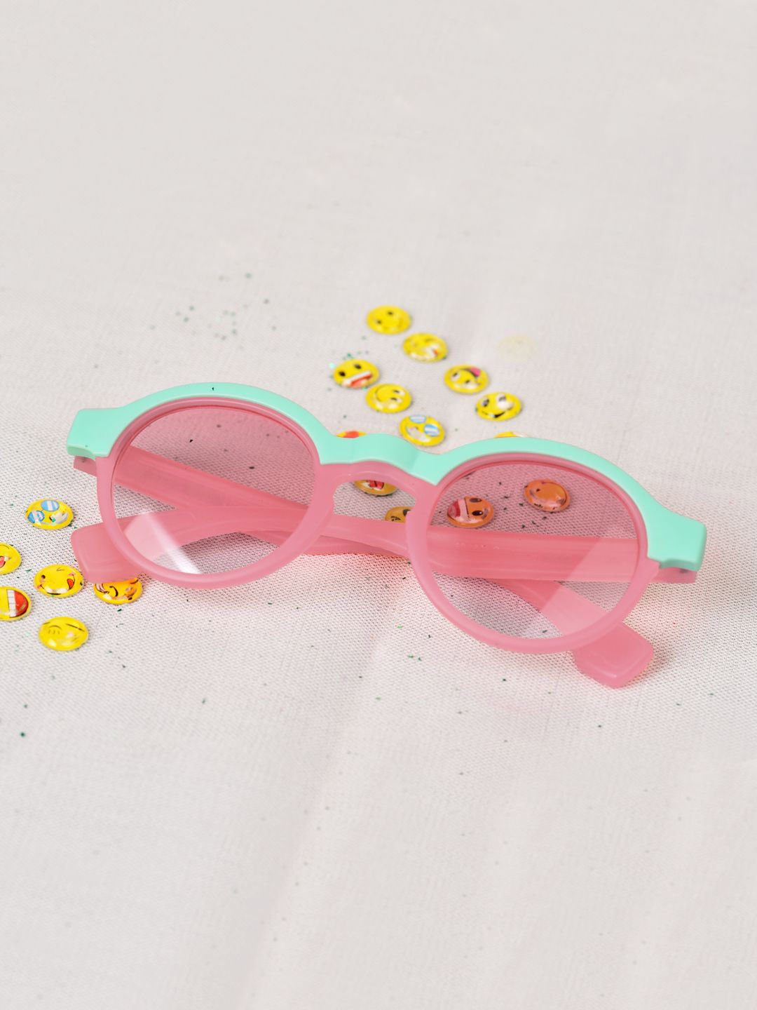FROGGY Kids Round Sunglasses with UV Protected Lens FGSG-8236A Pk