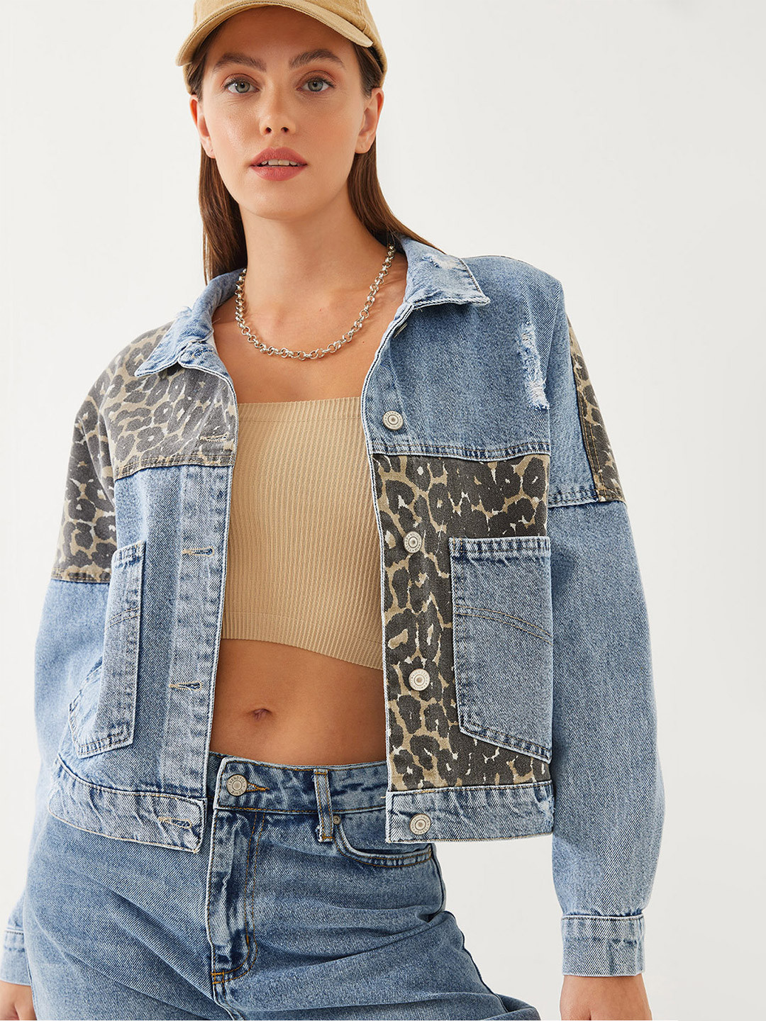 BIANCO LUCCI Women Washed Animal Printed Denim Jacket