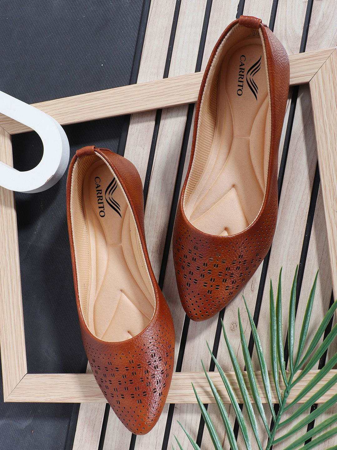 carrito Women Pointed Toe Mojaris