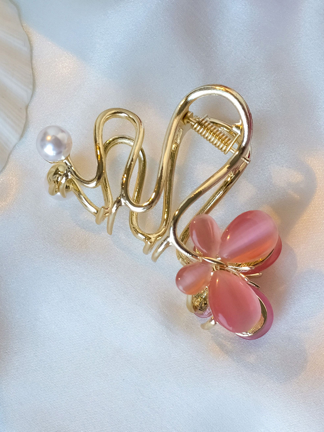 Silvr Bear Women Claw Clip