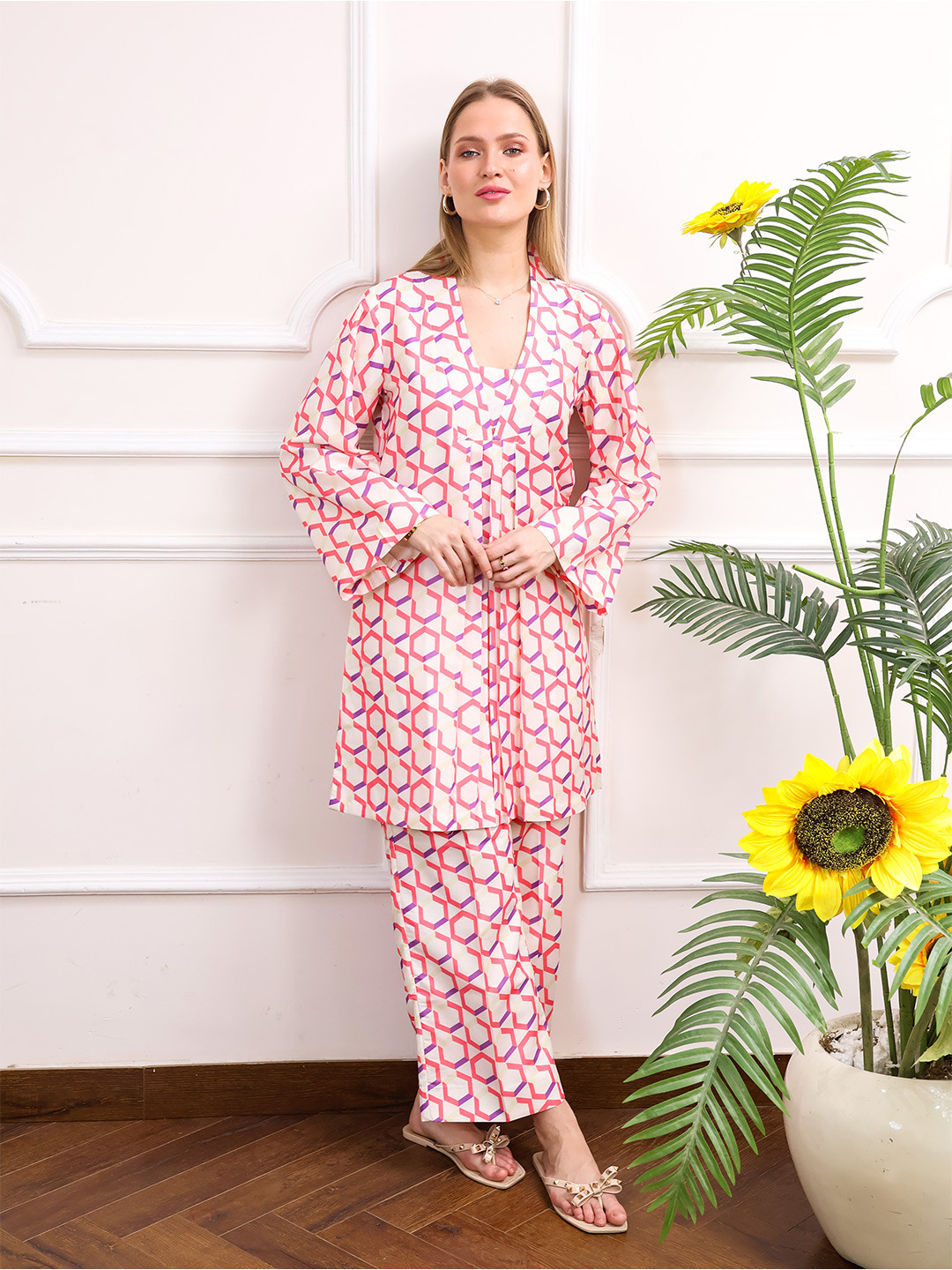 ALLUREARMOIRE Printed V-Neck Muslin Tunic With Palazzos