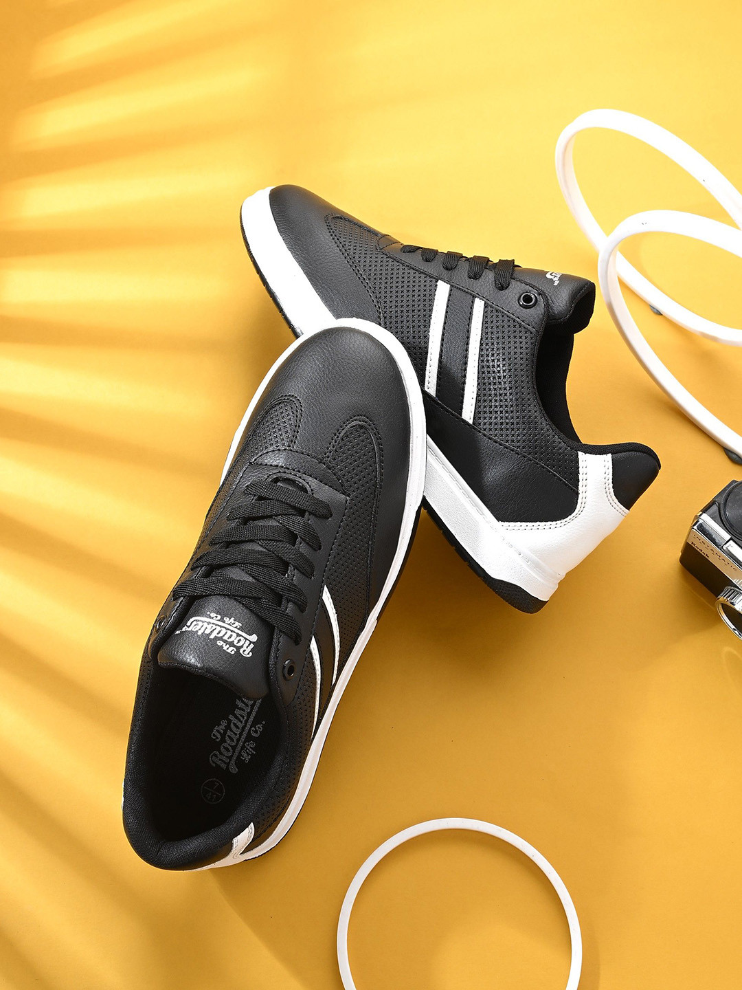 The Roadster Lifestyle Co Men Premium Comfort & Performance Combined Casual Sneakers