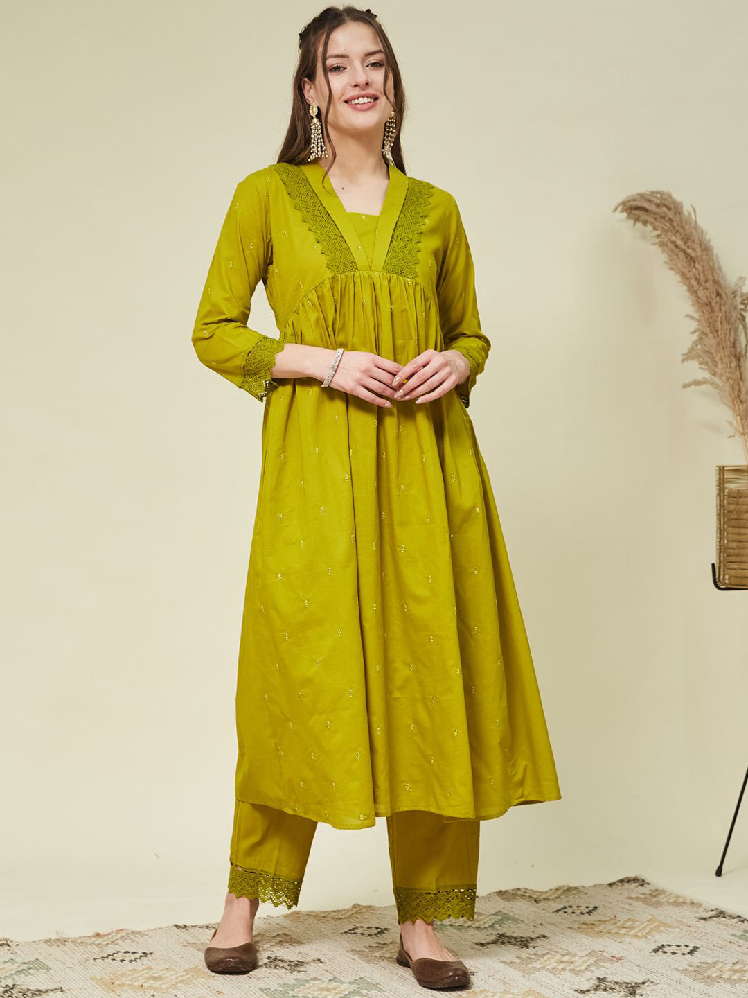 MOKOSH Women Pure Cotton Solid Anarkali Kurta With Trouser