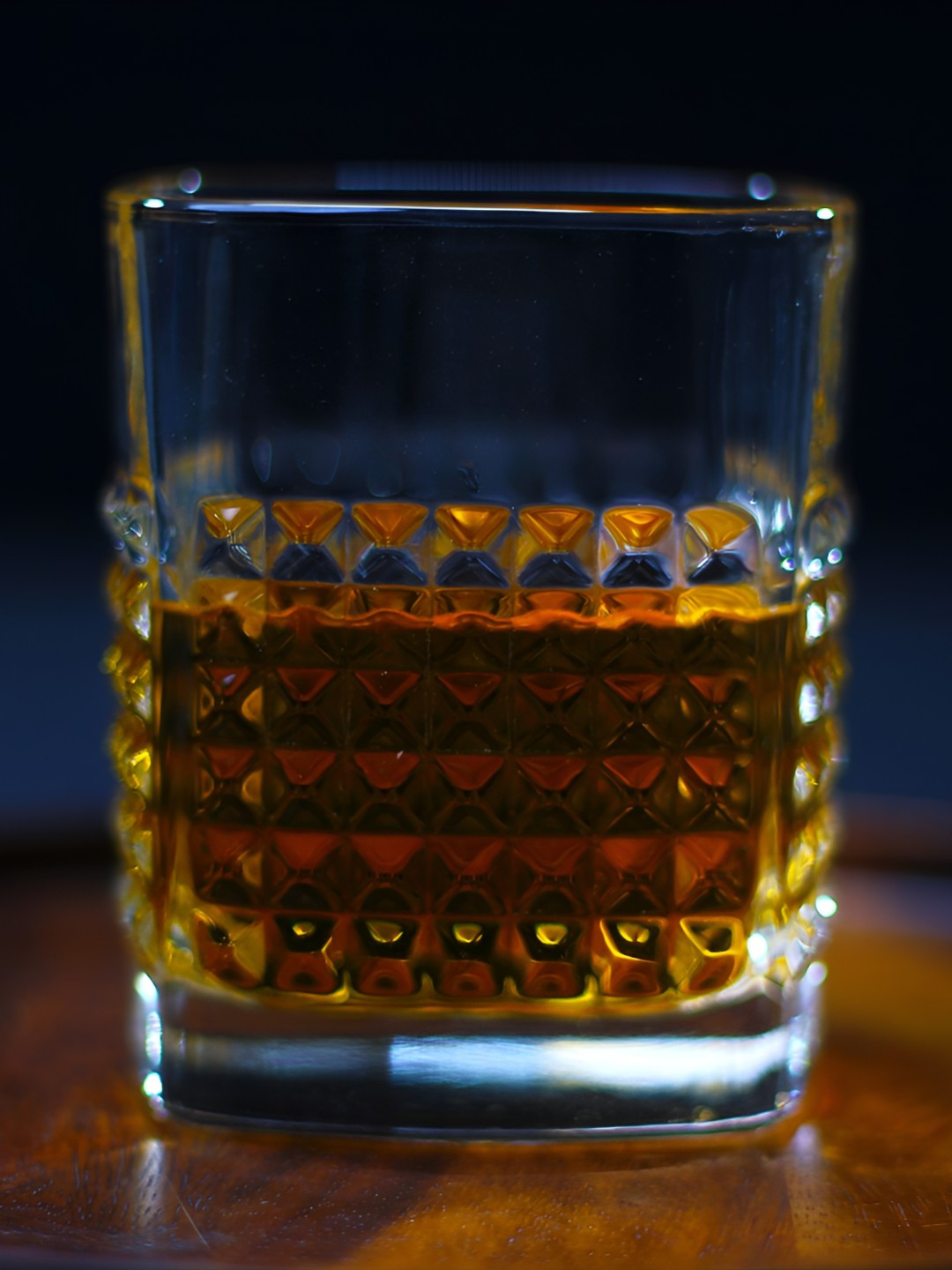 MELBIFY 6 Pieces Square Shaped Dotted Whiskey Glass 300 ml