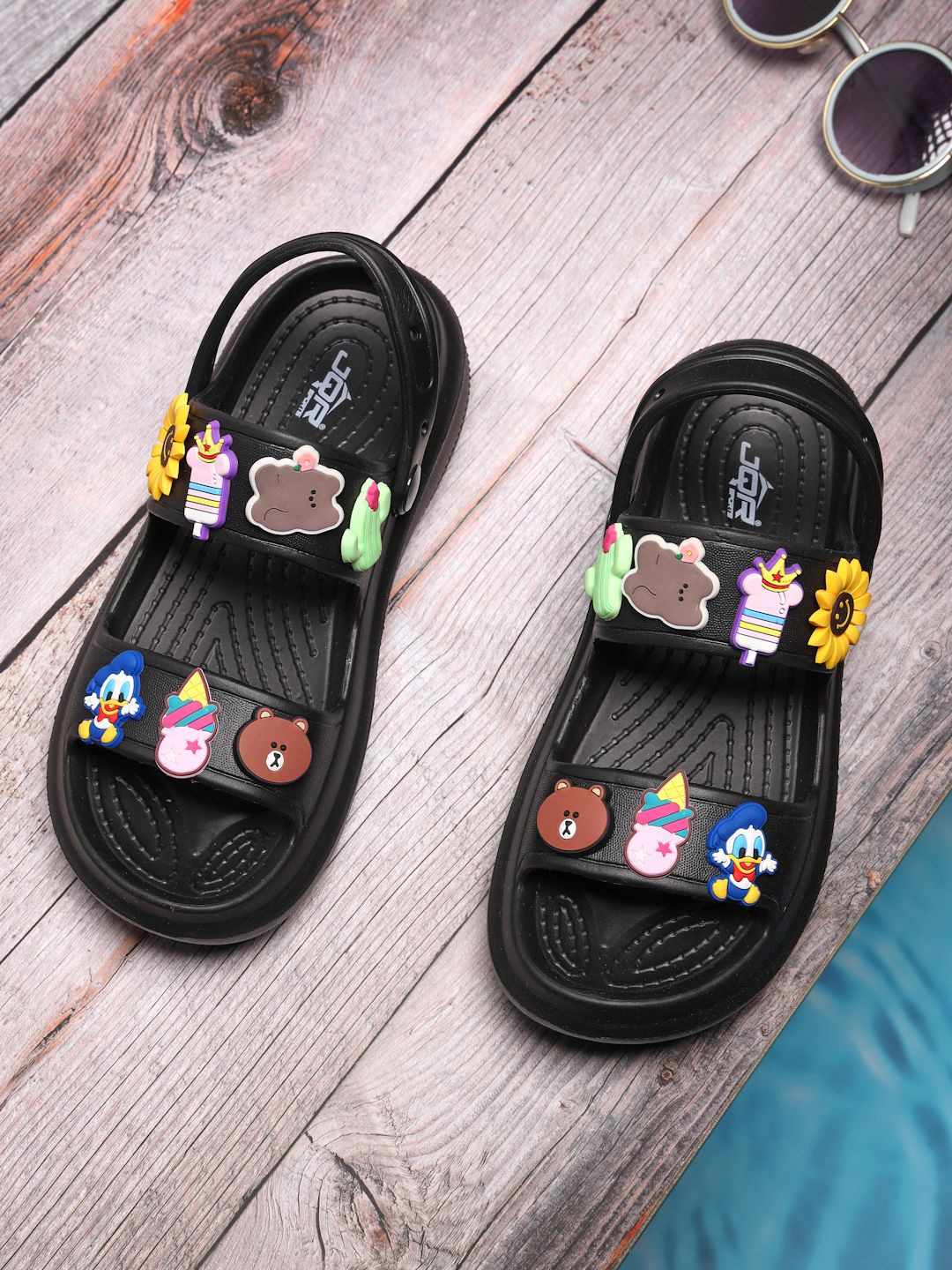 JQR Women Ariel Comfortable Light Weight Clogs