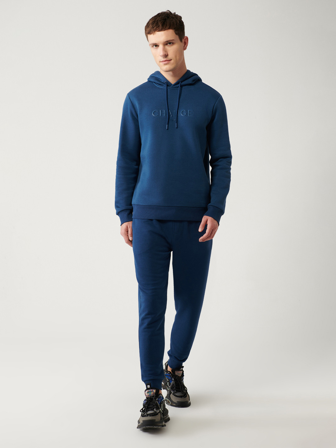 AVVA Men Mid-Rise Joggers