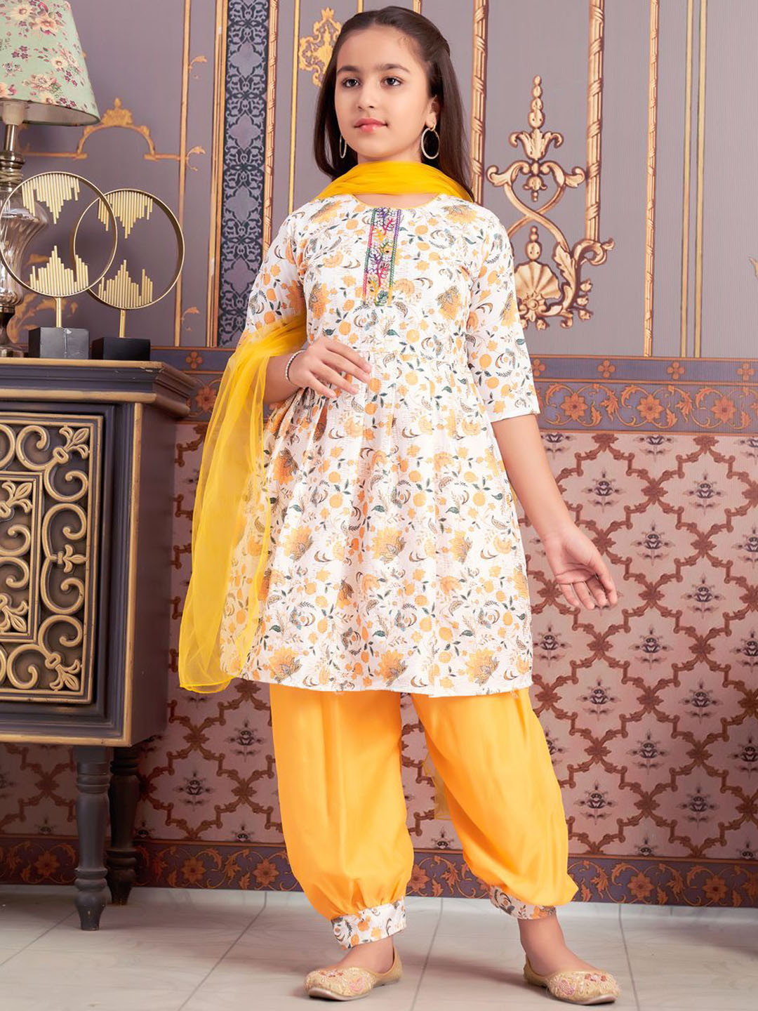Sangria Girls Floral Printed Anarkali Kurti With Patiala And Dupatta