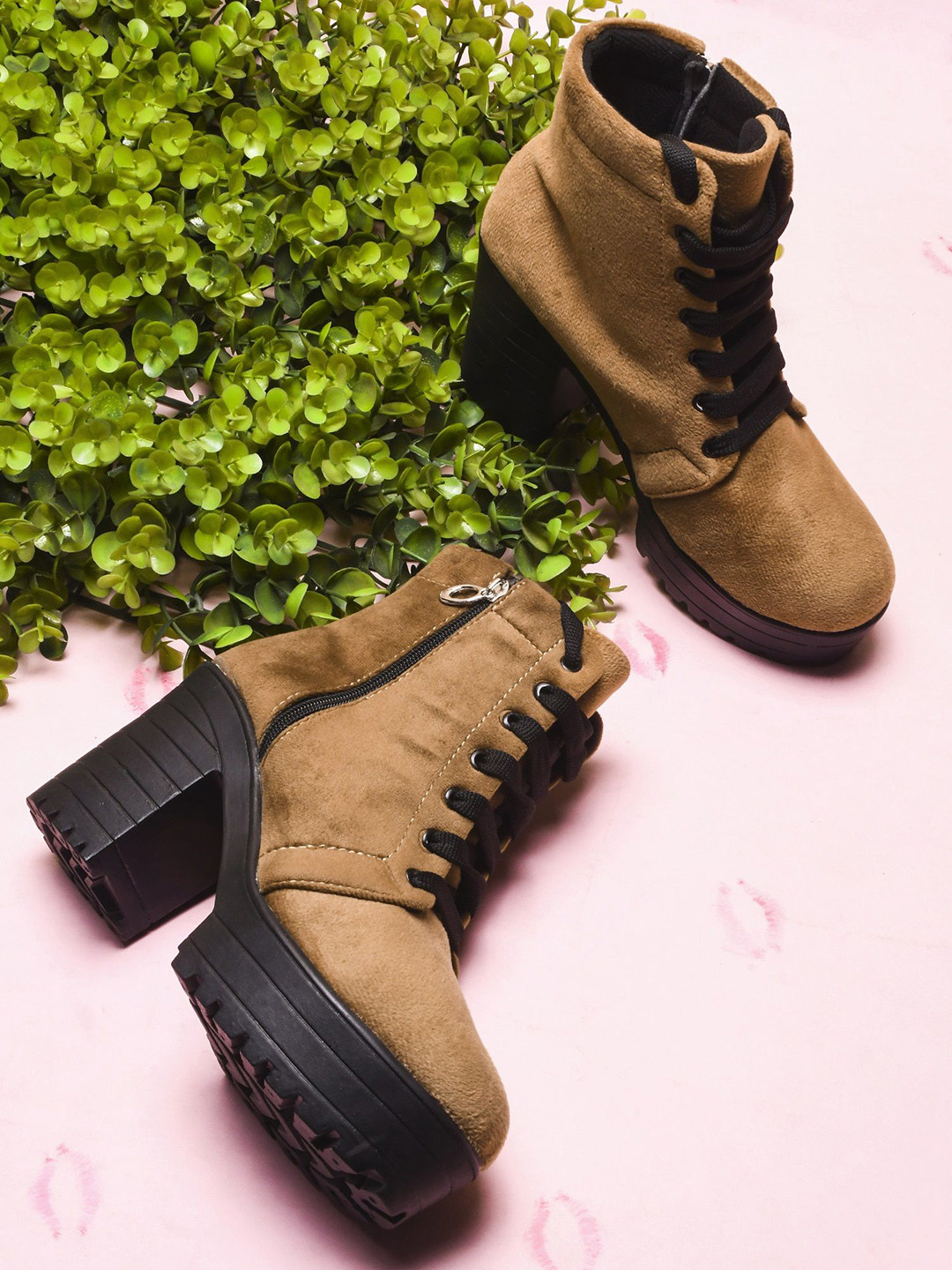 Killer Women Round Toe Lace-Up Block Heel Boots
