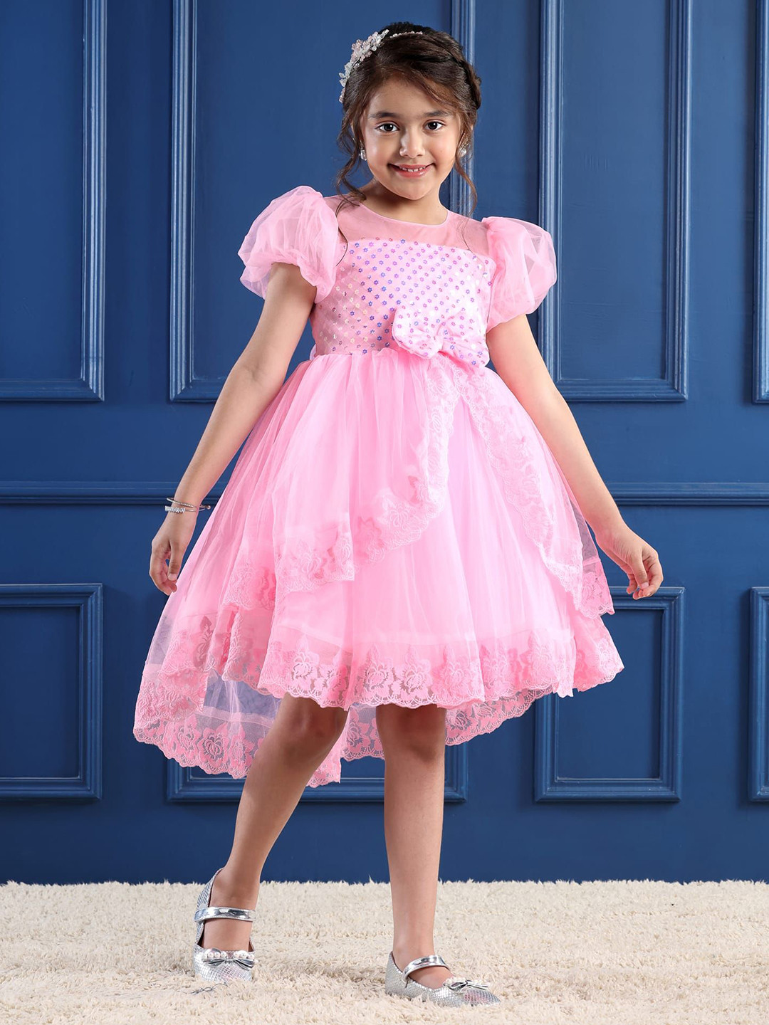 Mark & Mia Girls Puffed Sleeves Sequined High & Low  Bow Detailing Dress