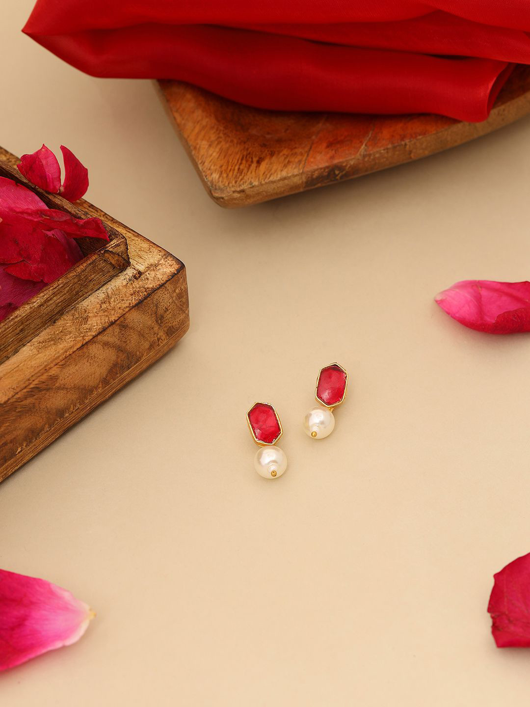 Ruby Raang Girls Gold-Plated Kundan Studded & Pearls Beaded Hexagon Shaped Drop Earrings