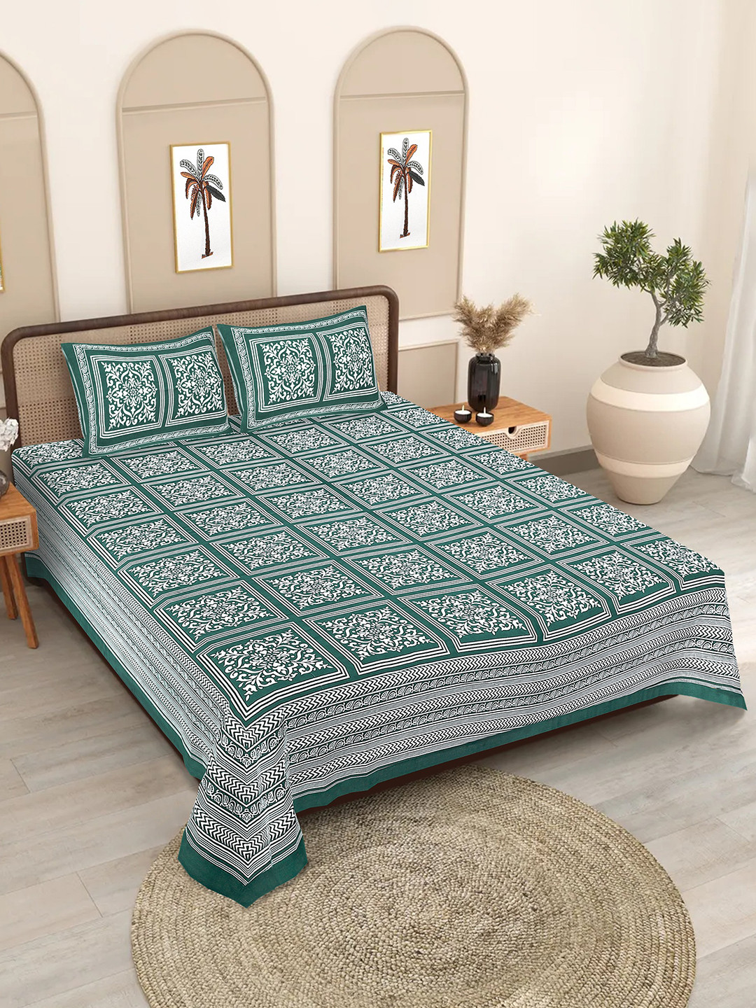 Texstylers Green Geometric Cotton 186 TC Queen Bedsheet with 2 Pillow Covers-208 x 228 cm