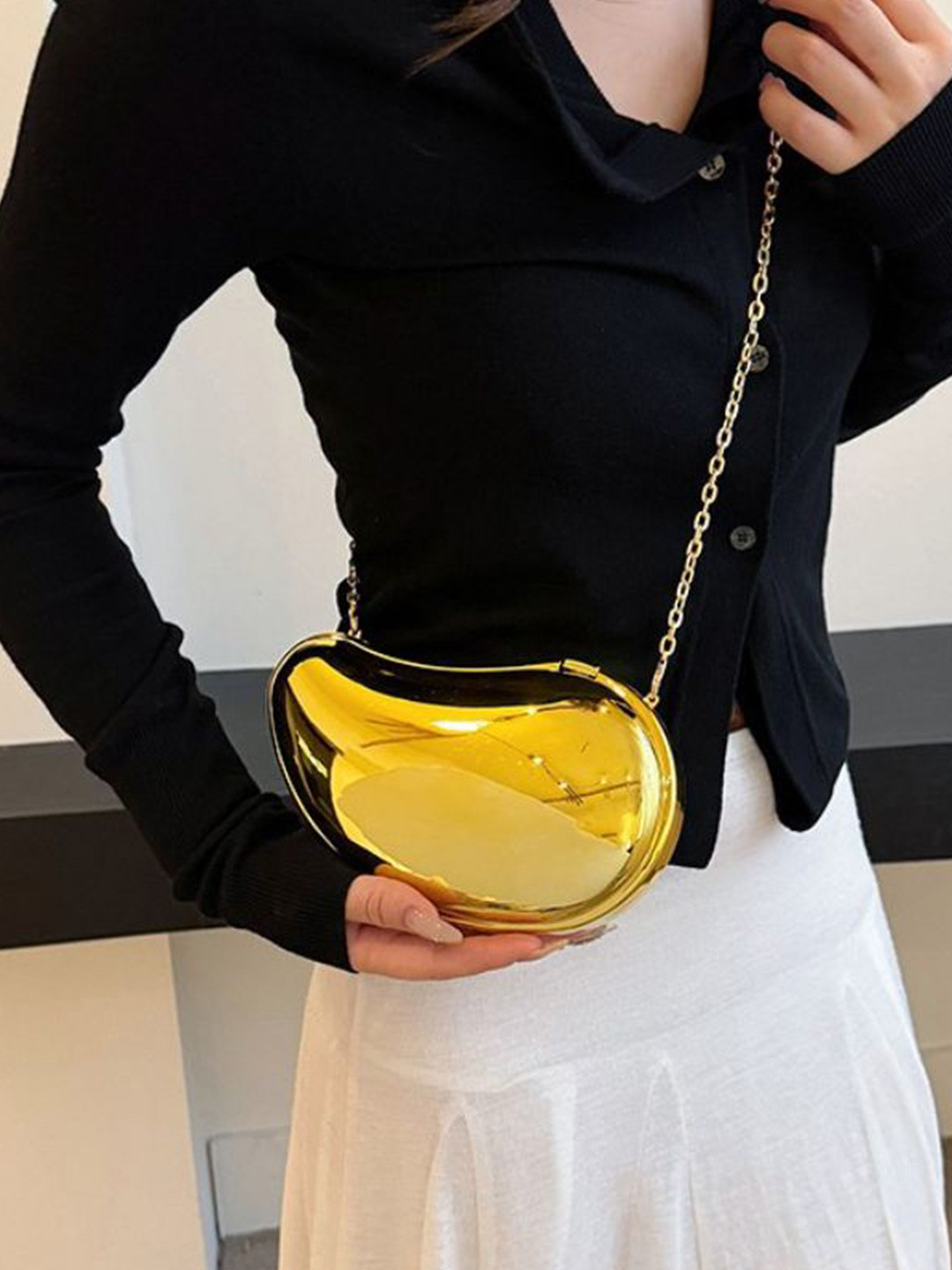 CORSICA Shoulder Strap Paisley Shape Box Clutches