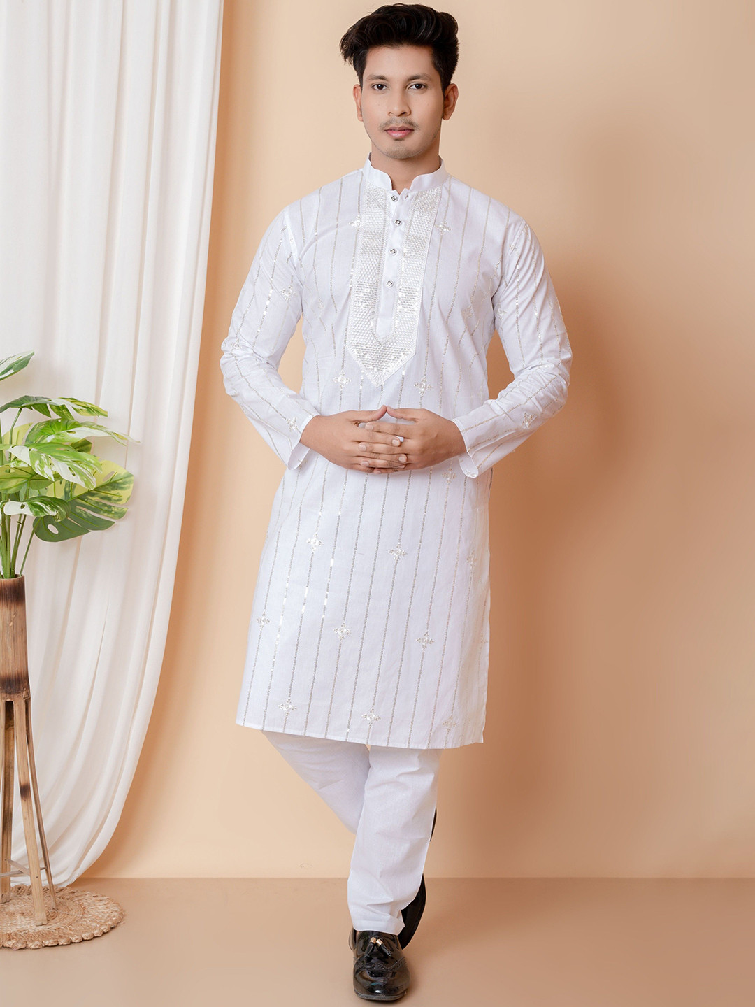 AHLAN APPARELS Striped Embroidered Mandarian Collar Sequinned Kurta With Pyjamas