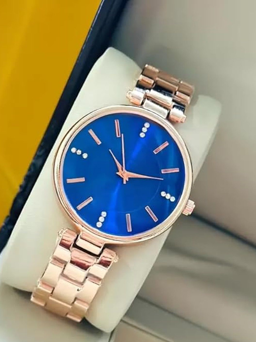 SZN Men Dial & Stainless Steel Straps Analogue Watch Blue dial ladyyG1SZN