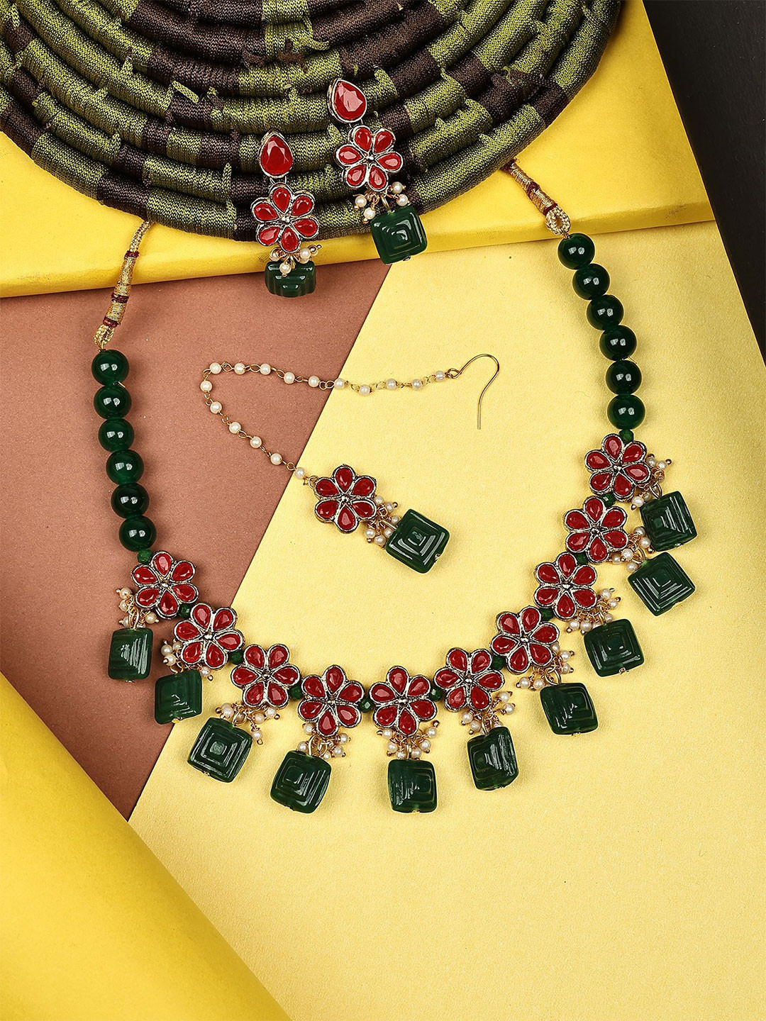 Dhivara Kundan Studded And Artificial Beaded Necklace And Earrings With Maang Tika