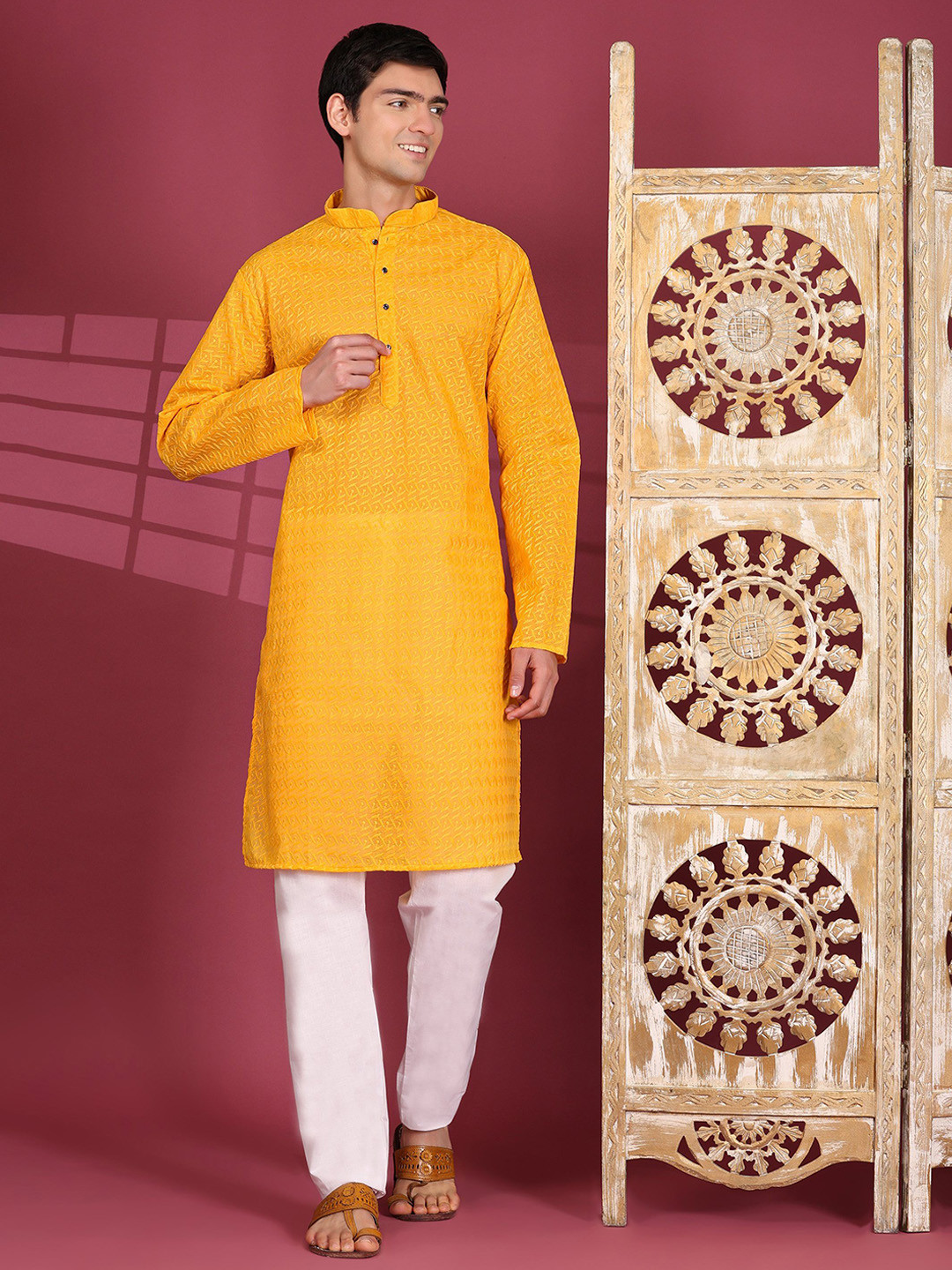 Pro-Ethic STYLE DEVELOPER Embroidered Thread Work Pure Cotton Kurta With Trousers