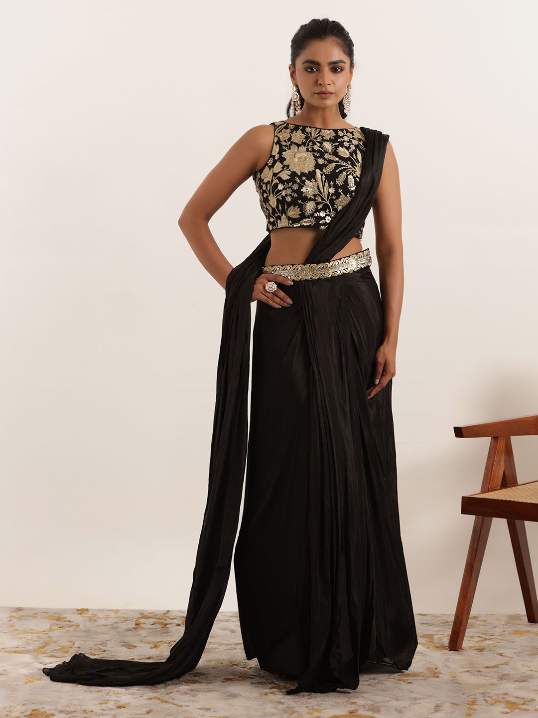 DEASHA INDIA Embroidered Sequinned Saree