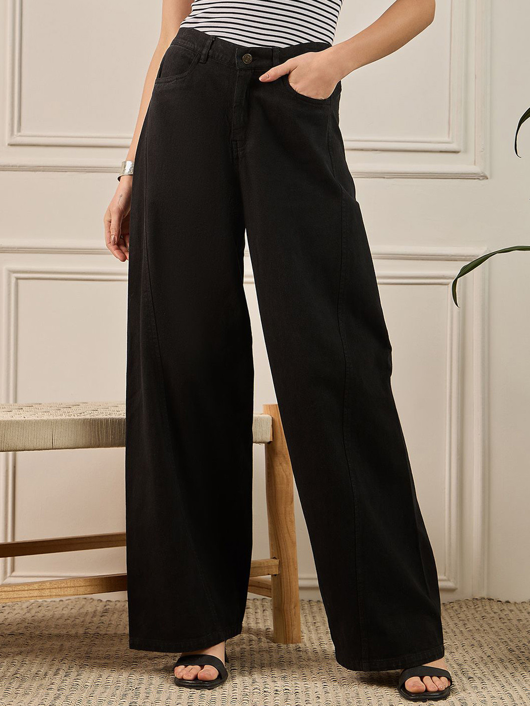 ZUMMER Women Pure Cotton Wide Leg Mid-Rise Clean Look Jeans