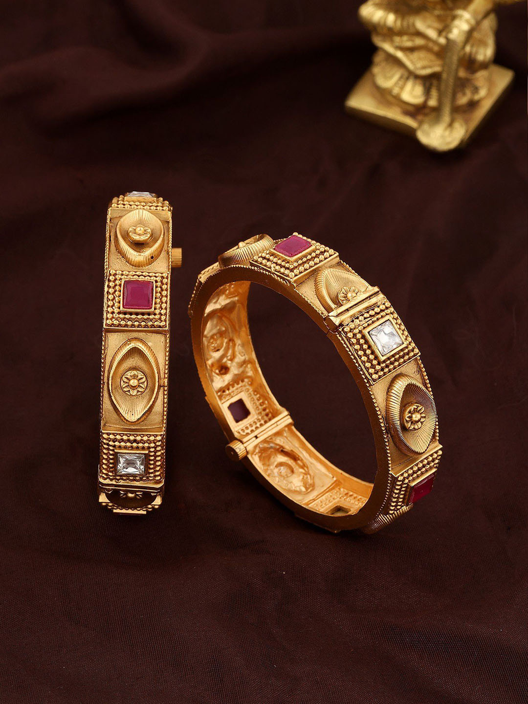 Exotic India Set Of 2 Gold-Plated Square Shaped Stone Studded Screw Openable Bangles