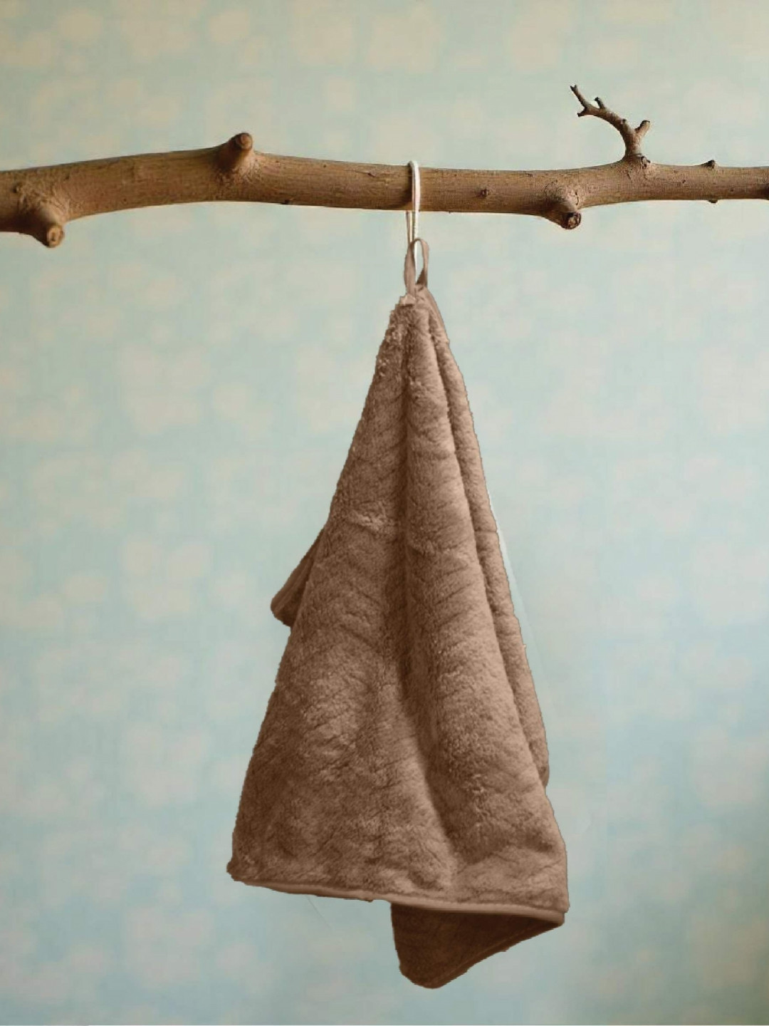 HOUSSE 4-Pcs Brown Zig-Zag Patterned 350 GSM Super Absorbent Ultra Soft Hand Towels