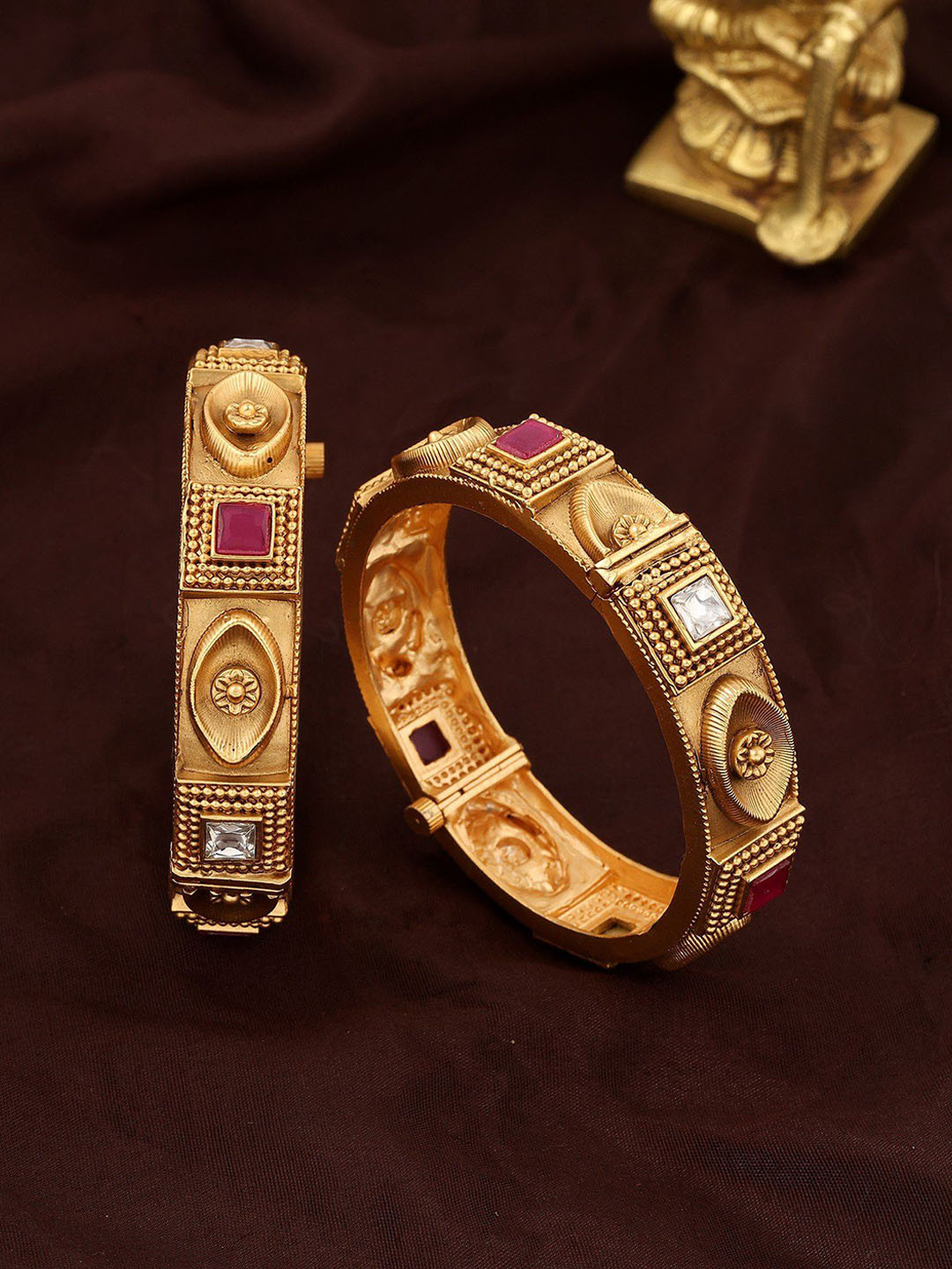 Exotic India Set Of 2 Square Shaped Stone Studded Screw Openable Pair Of Bangles