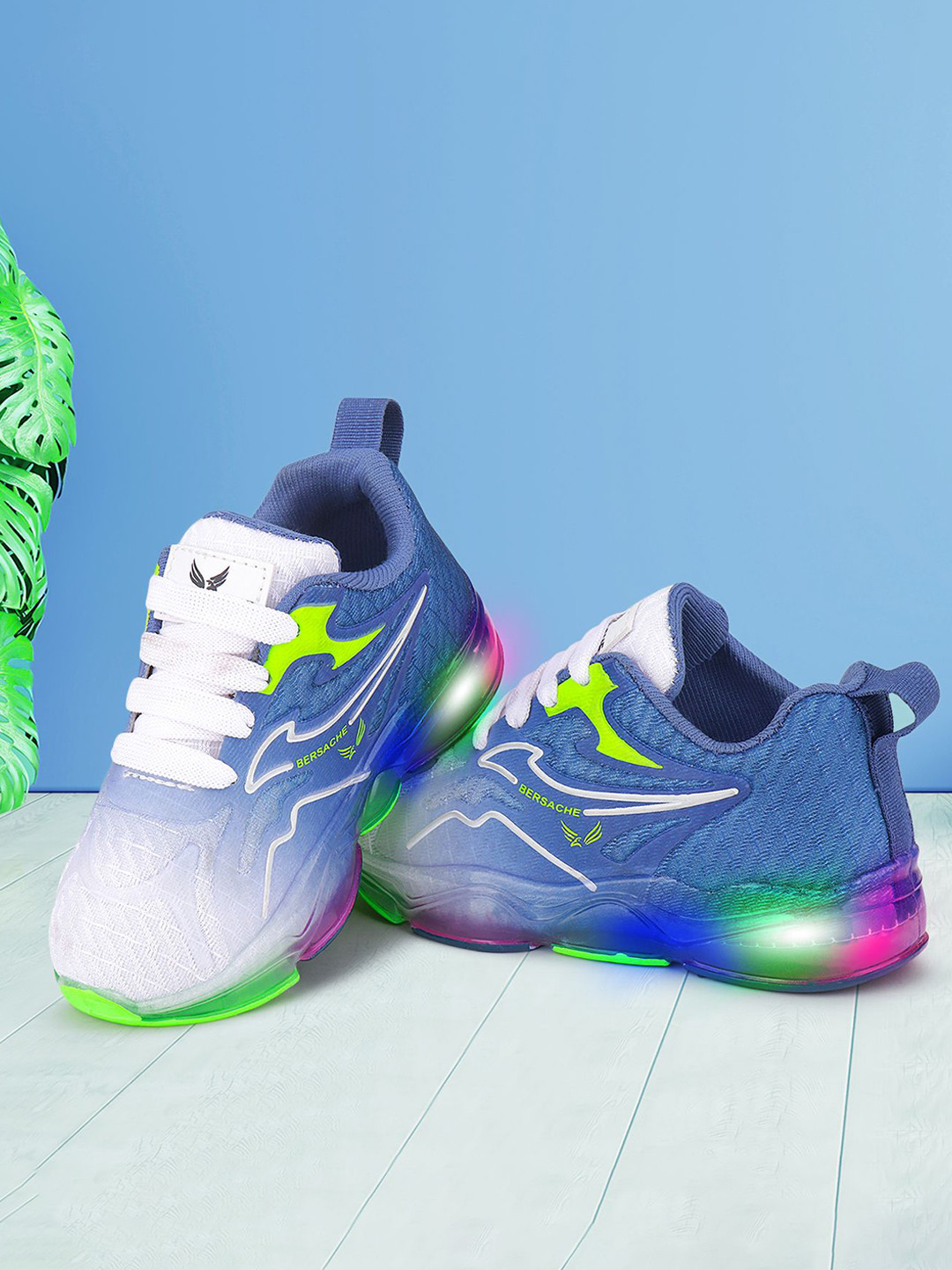 BERSACHE Boys Mesh Walking Non-Marking Shoes