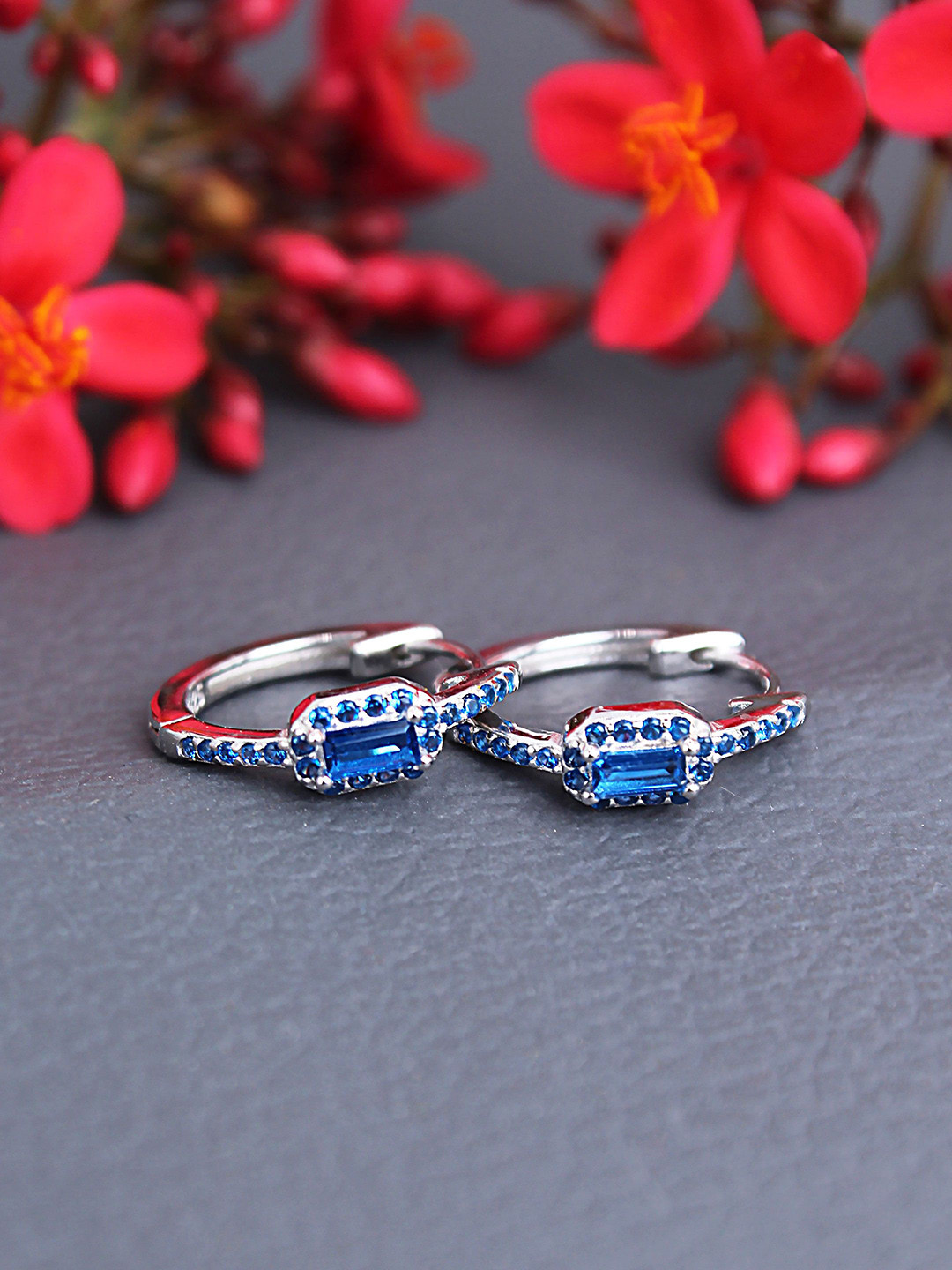 DEVASHREE Huggies 925 Sterling Silver Rhodium-Plated Cubic Zirconia Studded Hoop Earrings