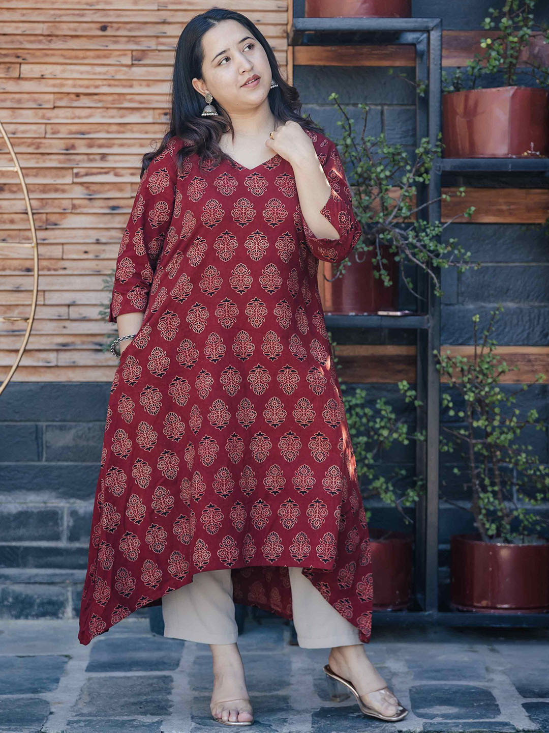 inkara Floral Printed V Neck A Line Kurta