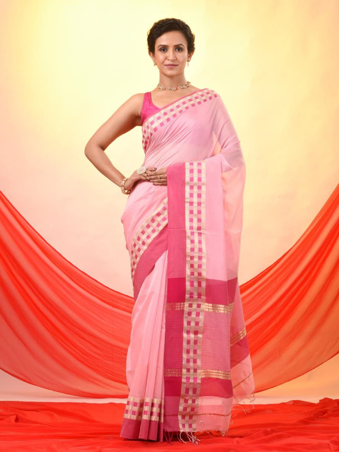 VIBHAVARI Silk Cotton Saree With Tassel