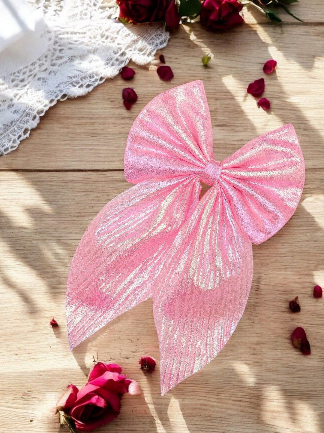 Radhu & Kabby Women Pink and Silver-Toned Alligator Hair Clips