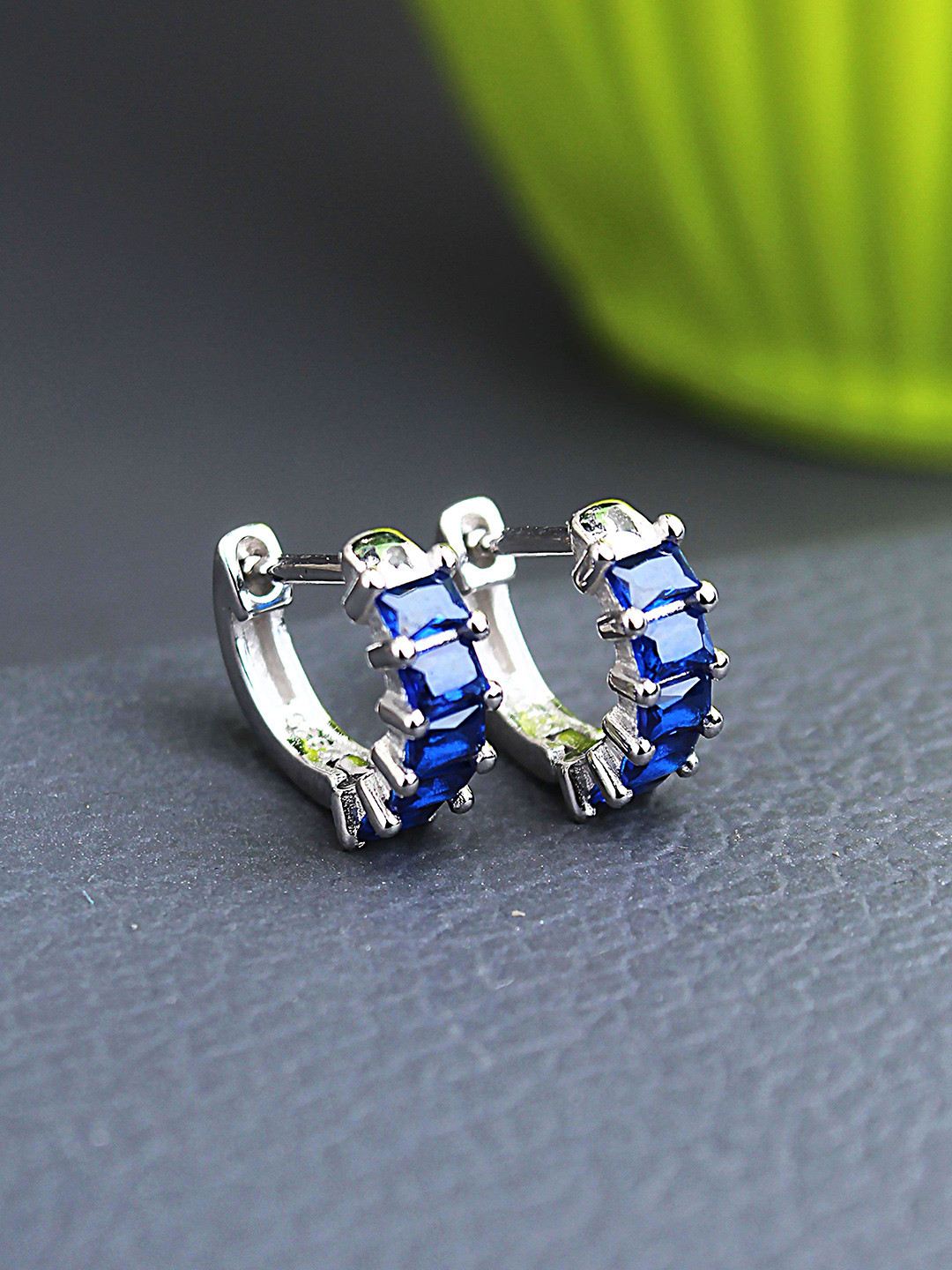 DEVASHREE Huggies 925 Sterling Silver Rhodium-Plated Cubic Zirconia Studded Hoop Earrings